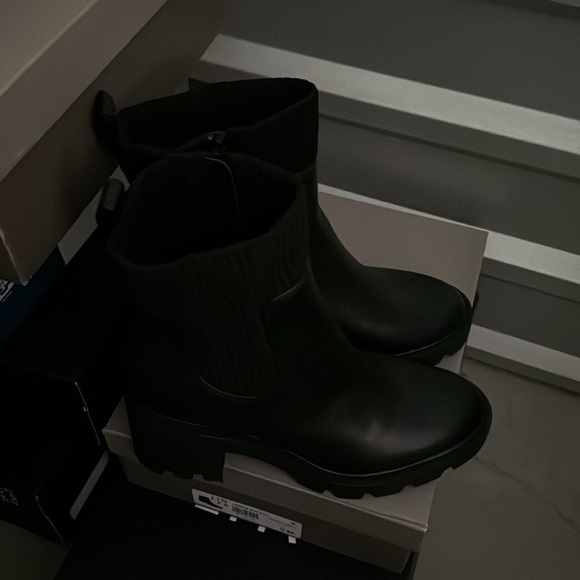 Bar III Versuz Lug-Sole Booties - Picture 6 of 7